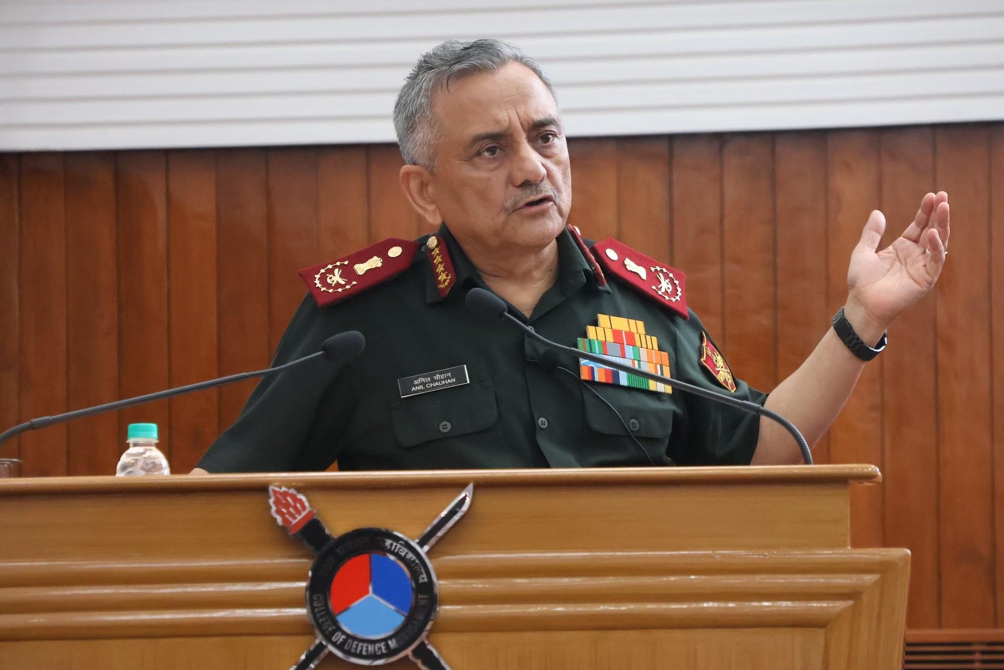 CDS का कड़ा संदेश: भाषणों से नहीं,