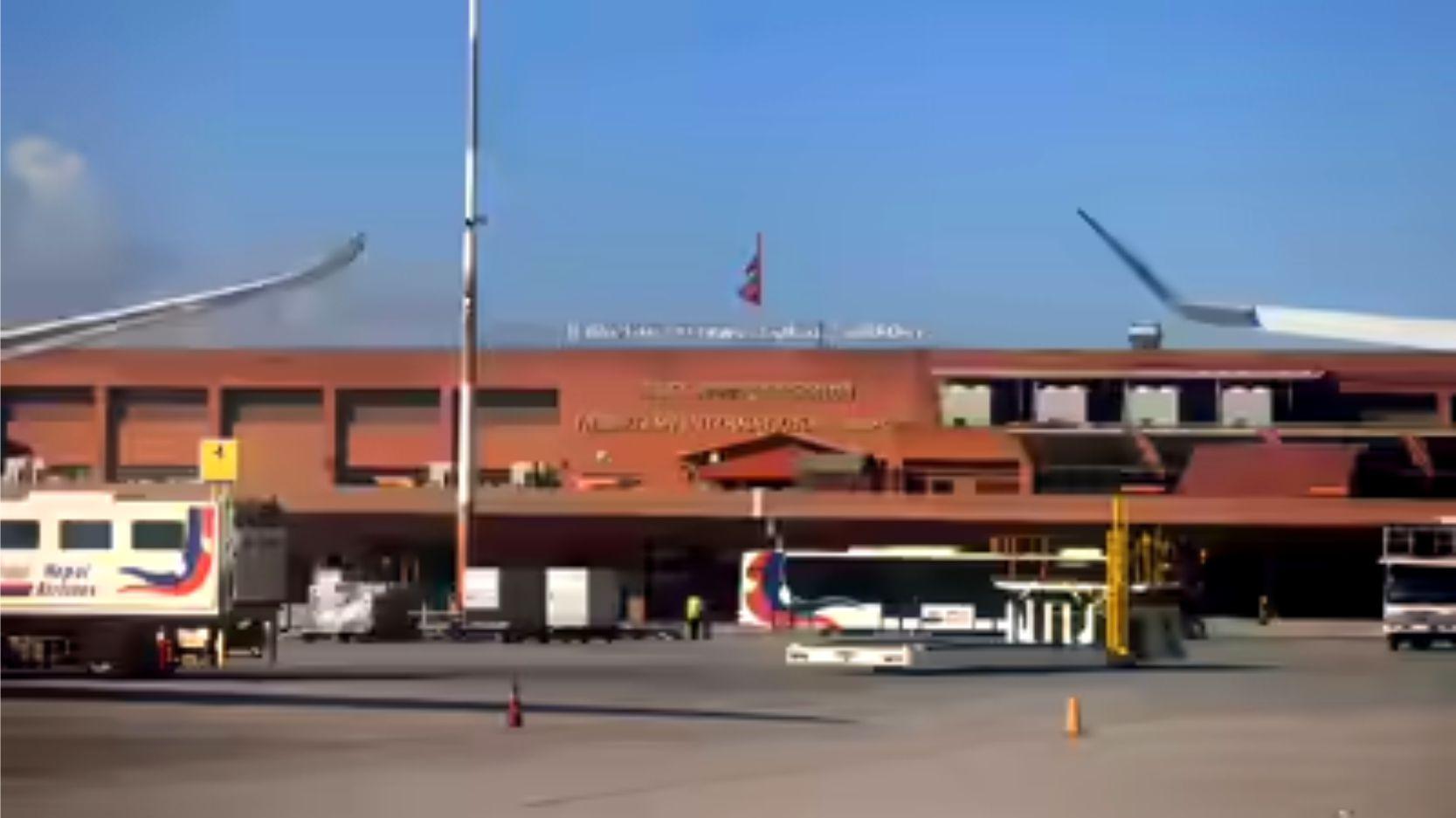 नेपाल में फंसे भारतीय: