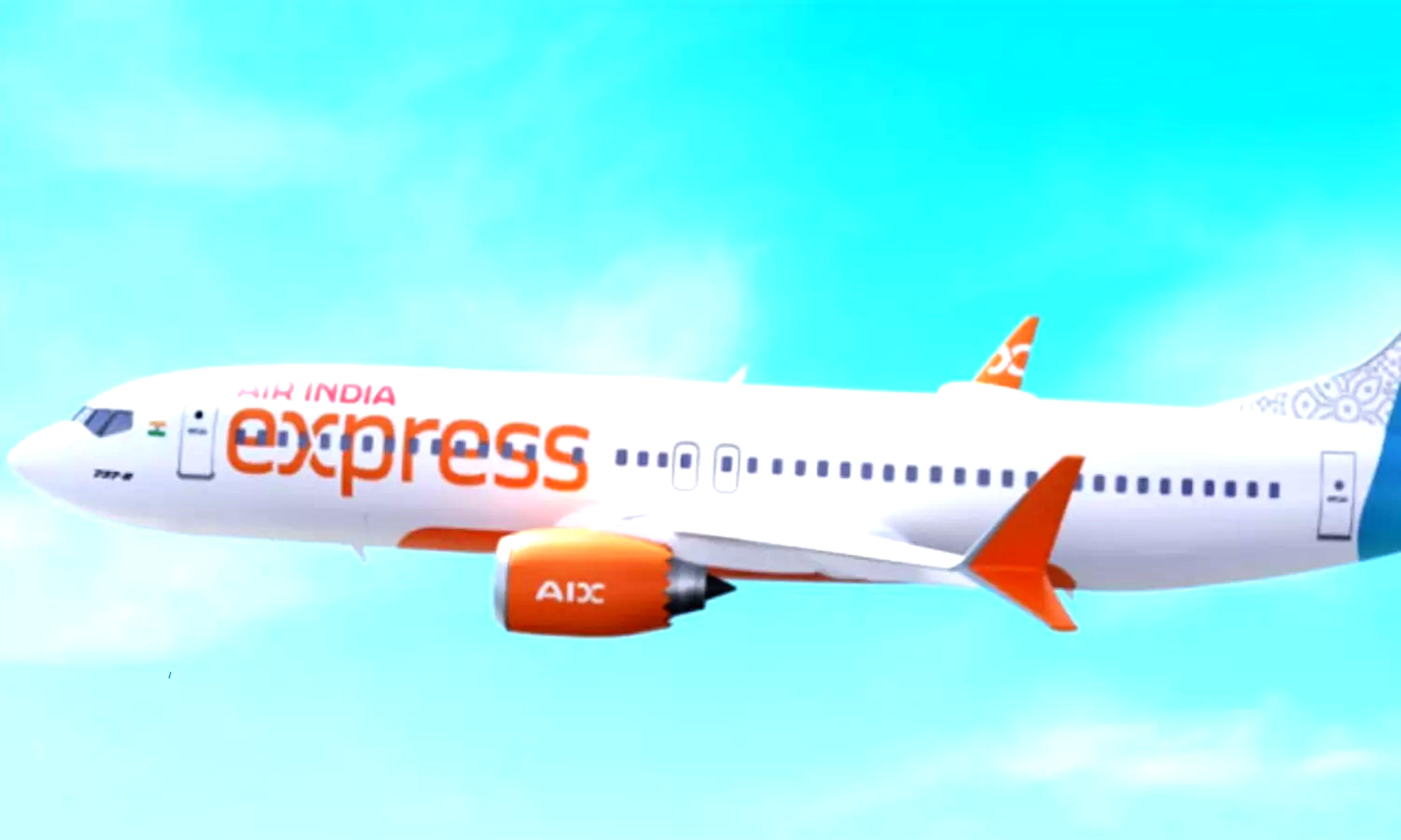 वाराणसी आ रही फ्लाइट का कॉकपिट खोलने की कोशिश