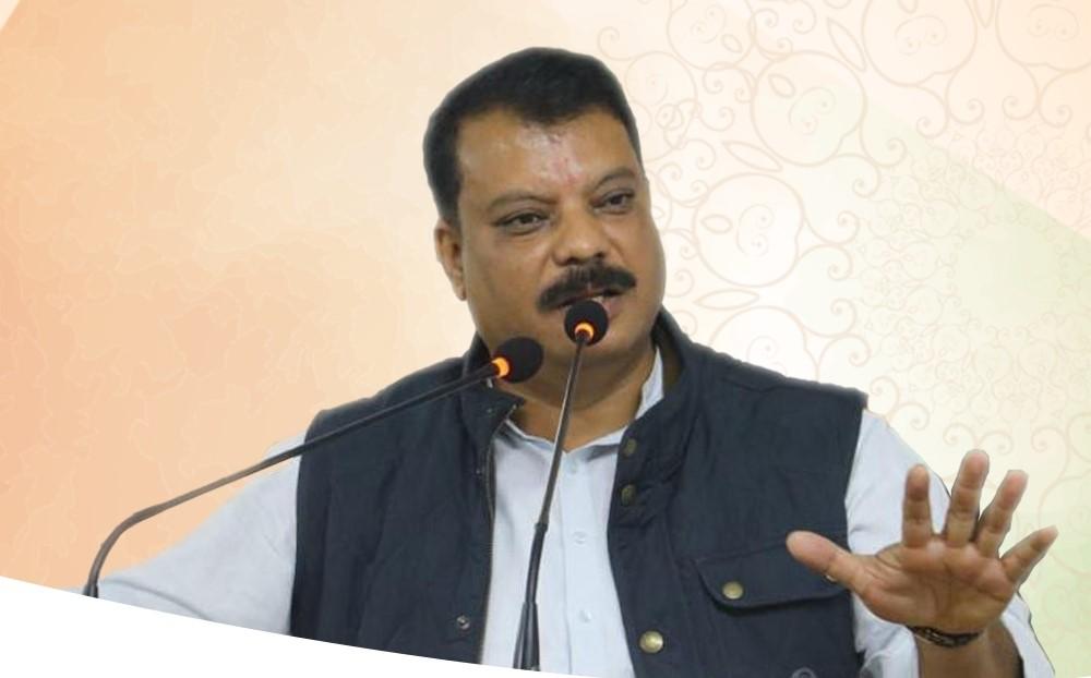 जनगणना से पहले आदिवासी पहचान पर सियासी गर्माहट: